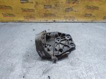 Кронштейн двигателя 2RN1C8 Renault Scenic