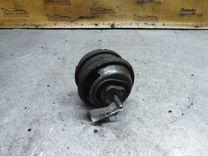 Подушка крепления двигателя J0IW9M BMW 5 E39 купить