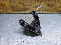 Кронштейн КПП DOWXRT Renault Laguna купить на авторазборке