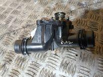 Корпус термостата 8L8C4C BMW 3 E46 - Фото 4