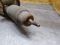 Амортизатор передний левый B316WO Hyundai Trajet купить