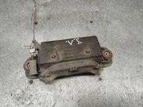 Ручка наружная задняя левая 5ZW2LM Audi 80 купить