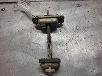 Ограничитель открывания двери задней UQ8T73 Rover 400 купить