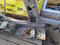 Стойка кузовная центральная левая C87Z4Z Renault Grand Scenic купить на авторазборке