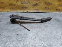 Рычаг ручного тормоза (ручника) J32OOB Audi 100 купить