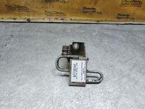 Петля двери передней левой 2XWE4D Volkswagen Polo купить