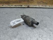 Насос (моторчик) омывателя стекла Z91J73 Volkswagen Jetta - Фото 2