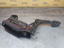 Педаль сцепления Q66GGL Volkswagen Golf