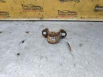 Крепление втулки стабилизатора RDUN3O Toyota Avensis