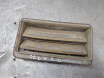 Решетка вентиляции кузова 7A75O7 Opel Zafira