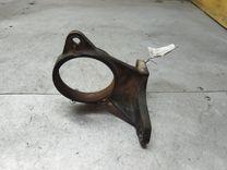 Кронштейн полуоси BK3KP4 Toyota Avensis