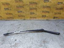 Щеткодержатель (поводок стеклоочистителя, дворник) GU5Y5B Volkswagen Polo купить