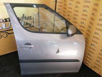 Молдинг стекла двери передней правой наружный 66RVDY Skoda Roomster