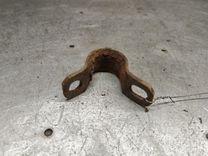 Крепление втулки стабилизатора PJMG87 Mazda Premacy купить