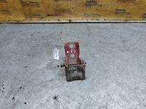 Петля двери передней левой KE8FB6 Citroen C3 купить с доставкой