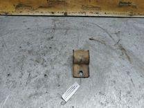 Крепление втулки стабилизатора M16W5D Citroen Xsara Picasso купить в магазине запчастей бу