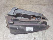 Направляющая шторки багажника (салазки) 2D4C4G Peugeot 307