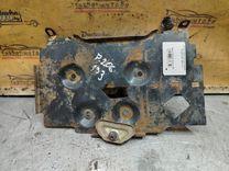 Полка аккумулятора Z6NRI8 Peugeot 206 - Фото 1