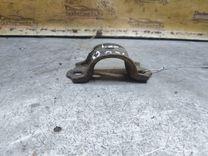 Крепление втулки стабилизатора MFJ39P Audi 100 - Фото 2