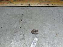 Скоба (кронштейн) крепления форсунки 1PB9UD Rover 600 купить