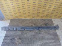 Накладка на порог наружная правая LU4Q3B Mitsubishi Carisma