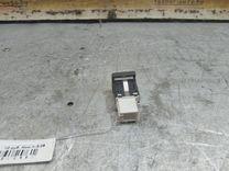 Кнопка антипробуксовочной системы UDX24N Volkswagen Jetta - Фото 3