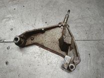 Кронштейн КПП 9DBN15 Renault Espace