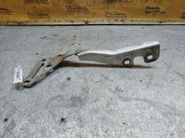 Петля капота правая 8NRQYV Opel Vectra