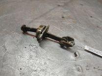 Ограничитель открывания двери задней U1L370 Opel Astra - Фото 3