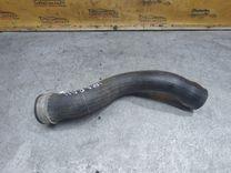 Патрубок интеркулера U09UUA Volkswagen Sharan купить с доставкой