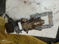 Рулевая колонка X8QB33 Volkswagen Passat купить