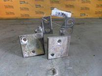 Петля двери передней правой 6GHKNR Peugeot 406 - Фото 2