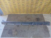 Накладка на порог наружная левая 0Y5PRJ Mitsubishi Carisma