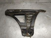 Кронштейн крепления бампера заднего 1ZP9JY Mitsubishi Carisma - Фото 1