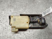 Активатор замка крышки топливного бака R061Q6 Volvo S80 - Фото 1