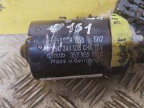 Моторчик передних стеклоочистителей (дворников) LE4D95 Volkswagen Passat купить с доставкой