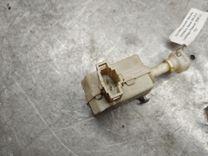 Активатор замка крышки топливного бака 0AL8LS Volkswagen Passat - Фото 4