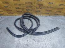 Уплотнитель двери передней левой M16RHH Ford C-Max купить в магазине запчастей бу