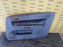 Обшивка двери передней правой (дверная карта) 2TPEBB Mitsubishi Colt