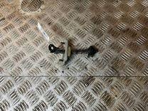 Ограничитель открывания двери передней 4QJ41M Mazda Premacy