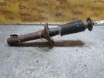 Амортизатор передний правый YIWH9T Volkswagen Golf купить в магазине запчастей бу