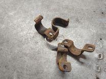 Крепление втулки стабилизатора U0O838 Ford Galaxy купить