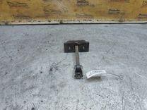 Ограничитель открывания двери задней 6YZFP4 Toyota Avensis - Фото 4