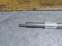 Молдинг стекла двери задней левой наружный 1IY96P Audi 100 - Фото 3