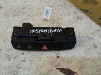 Кнопка аварийной сигнализации 3UNPAA Opel Insignia