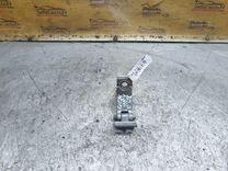 Петля двери задней правой 5L0SEJ Audi 80 - Фото 2