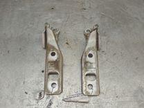 Петля капота 8P8M1U Volkswagen Golf - Фото 1