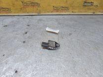 Датчик удара OGUQC8 Toyota Avensis