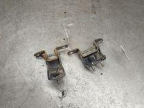 Петля двери задней правой 4Q7QS3 Toyota Yaris Verso купить