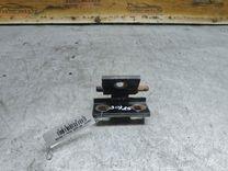 Петля двери передней левой R9XCC3 Volvo S60 купить на авторазборке